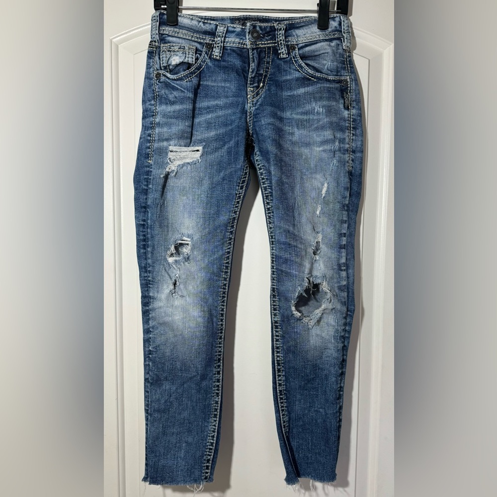 Silver Jeans Women's Size 25 Distressed Stretch Medium Wash Blue Boyfriend